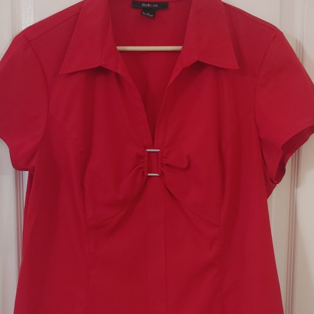 Style and Co. red women's top size 18